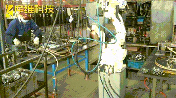 為什么要用焊接機器人，很多企業(yè)都選擇它
